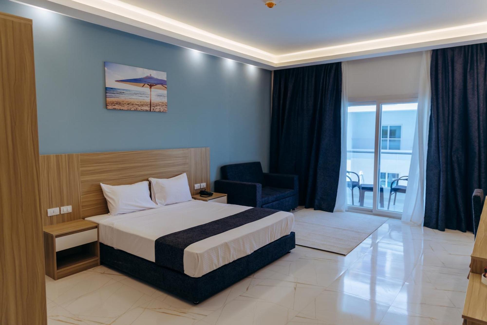 Sky Star Hotel Free Shuttle To Hurghada City Center Exteriör bild